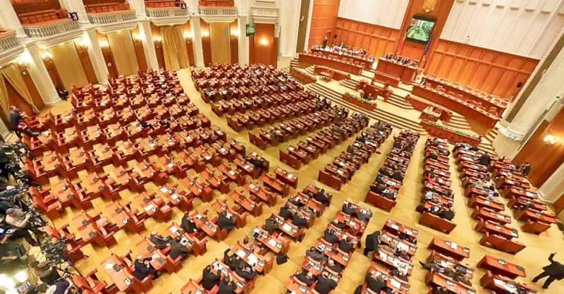 Solidaritate selectivă și chirii de la stat